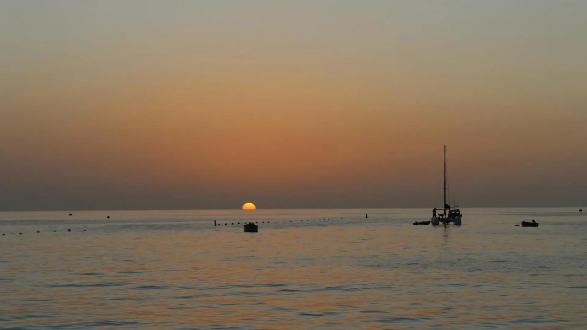 Sunset Apartment Saint James